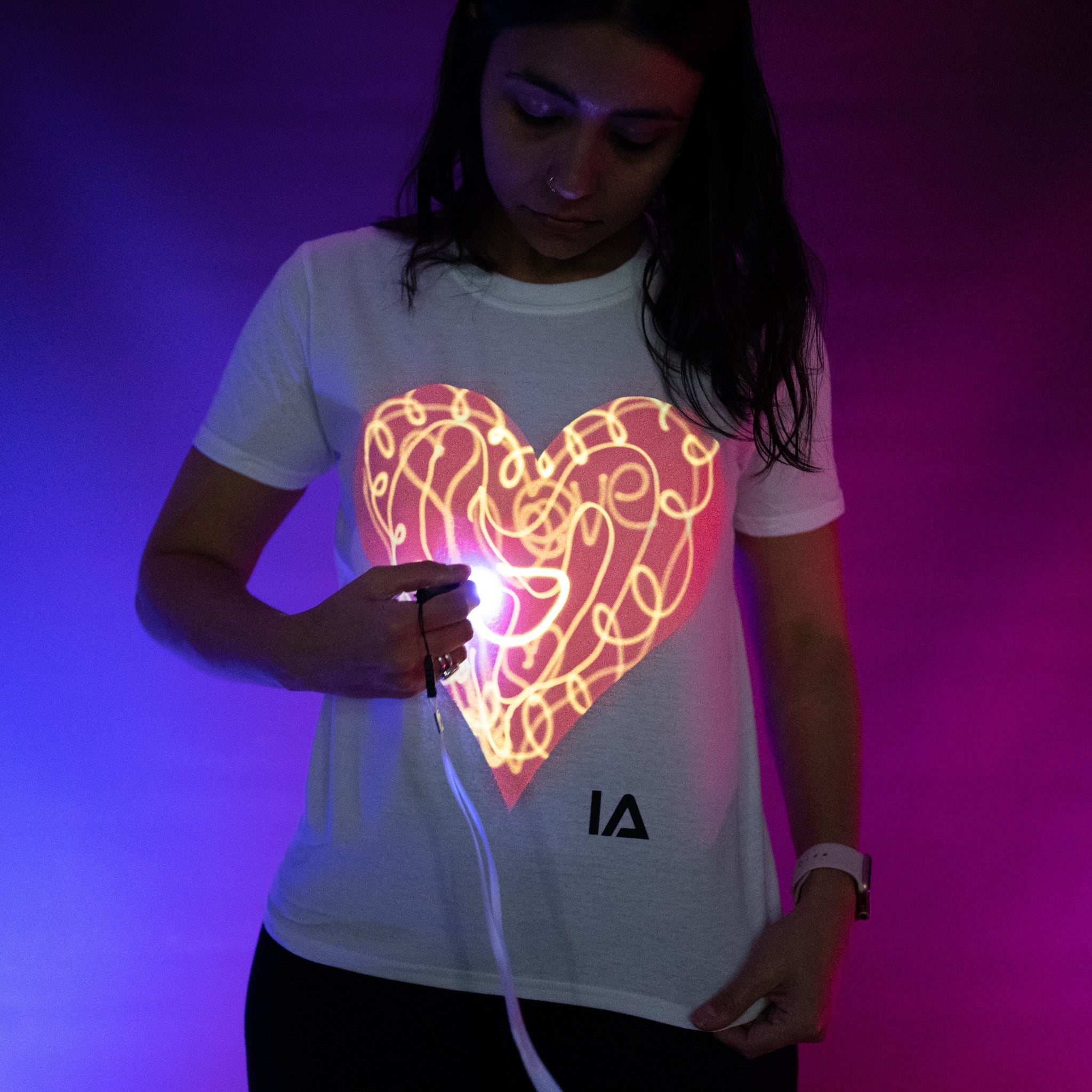 Kids Interactive Glow T-Shirt - Love Heart